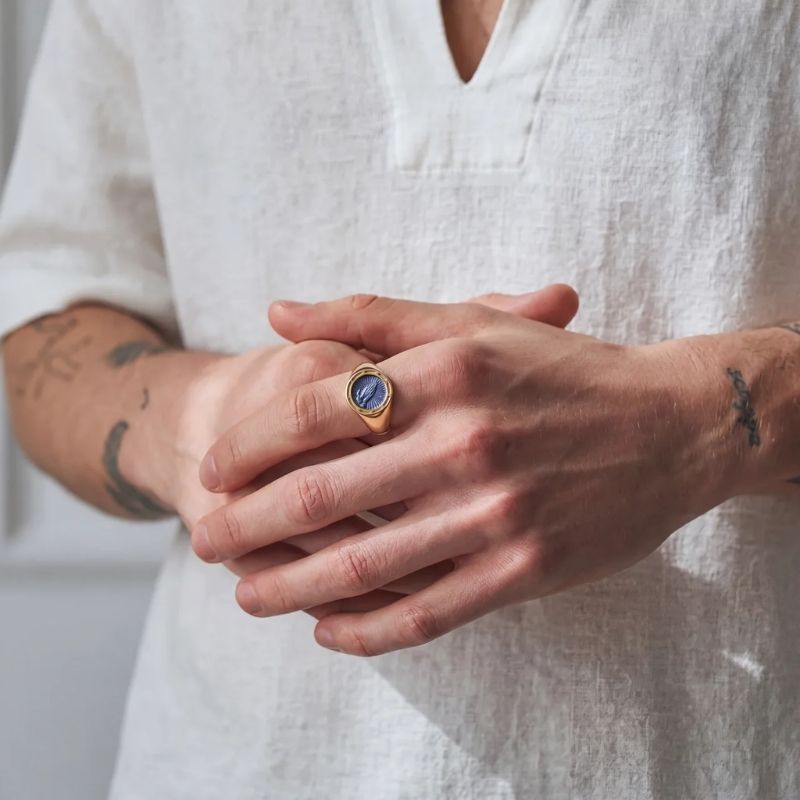 Seiten Smaragd Ring