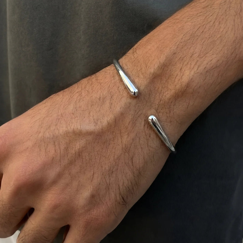 Wave Cuff Armband