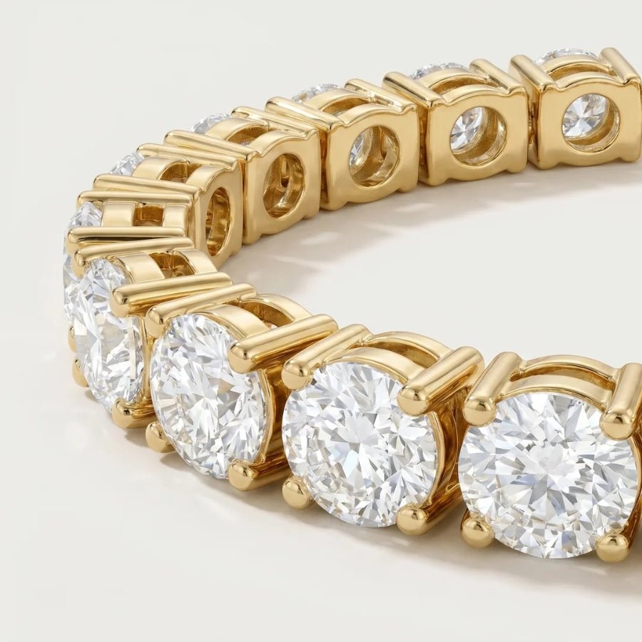 Luxe Tennis Bracelet close-up view